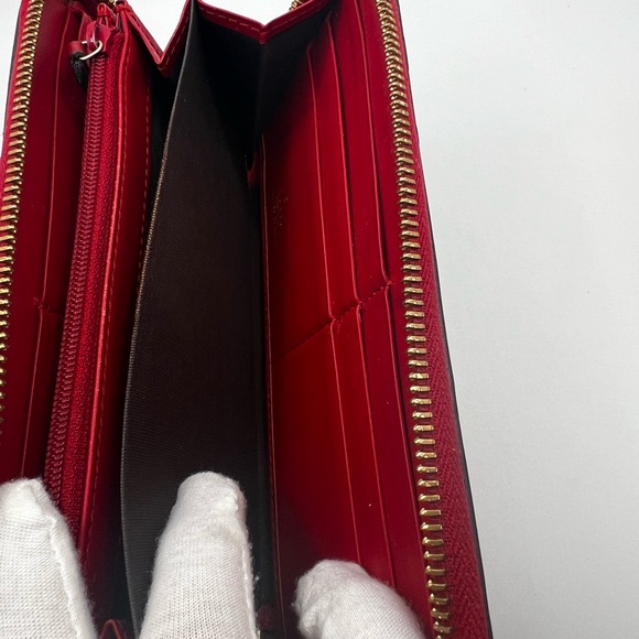 GUC Gucci GG Supreme Limited Edition Heart/Snake Long Zip Wallet - Picture 7 of 9